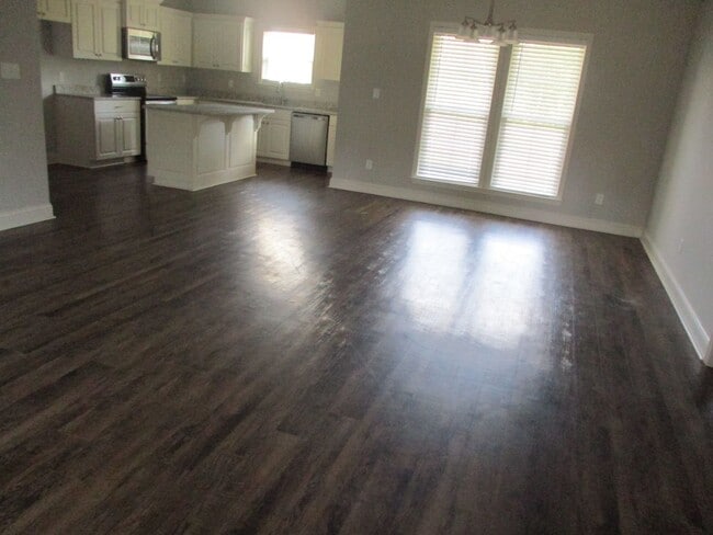 Building Photo - 2514 Tarasavage Ln