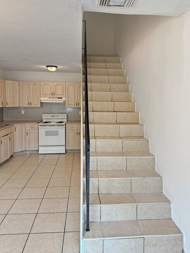 Foto del edificio - 1560 NW 15th St