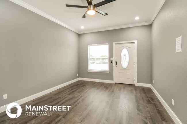 Foto del edificio - 1202 Alisa Ln.