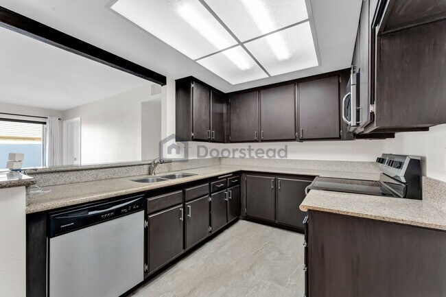 Foto del edificio - 33 Country Mile Rd