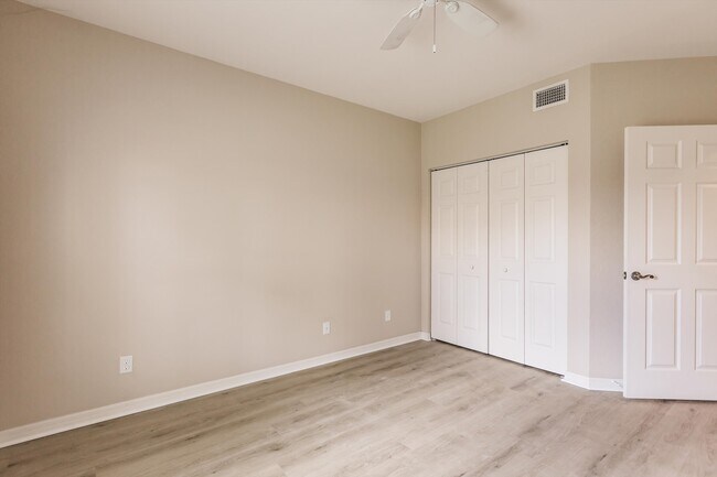 Building Photo - 27430 Palmesta Circle