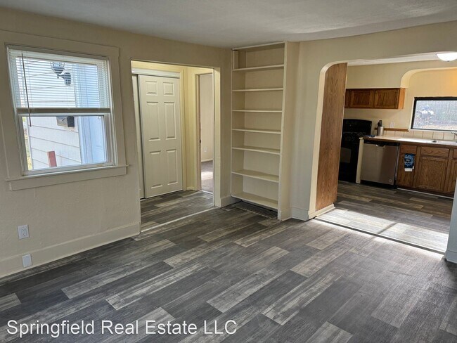 Foto del edificio - 2 br, 1 bath House - 2601 S Walnut St