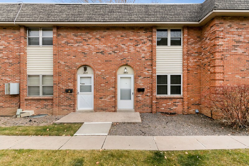 Primary Photo - 3623 W Union Ave