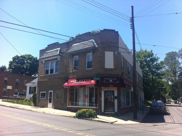 Foto principal - 217 - 219 E Baltimore Ave
