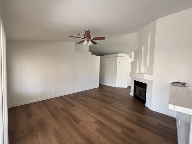 Building Photo - 7717 White Grass Ave