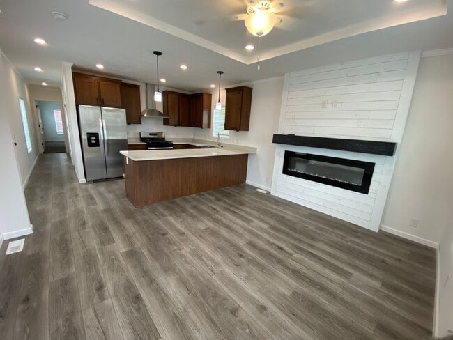 Interior Photo - Candlelight Estates