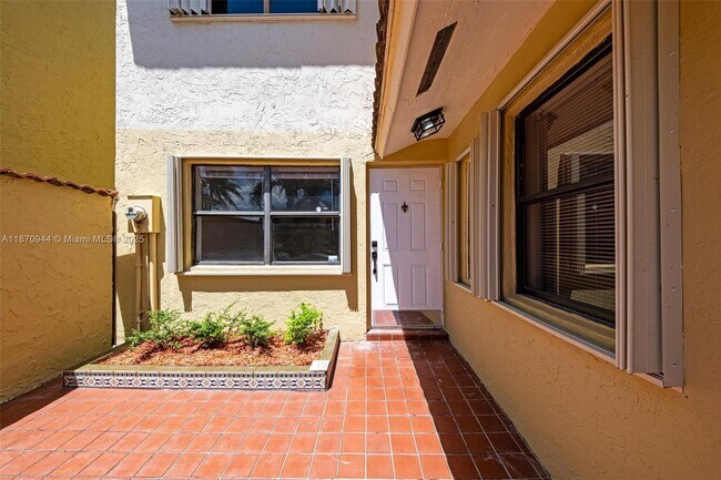 Foto del edificio - 15157 SW 95th St