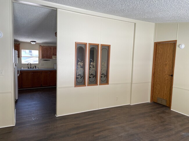 Building Photo - 4936 National Rd