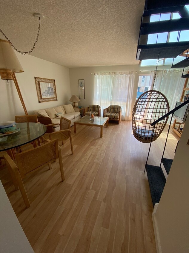 Foto principal - 4700 Sandyland Rd
