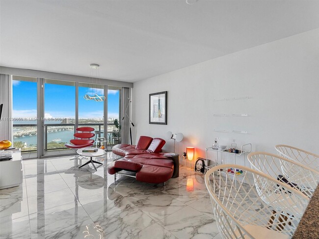Building Photo - 888 Biscayne Blvd