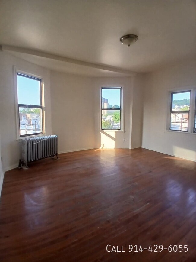 Foto del edificio - 288 Hawthorne Ave