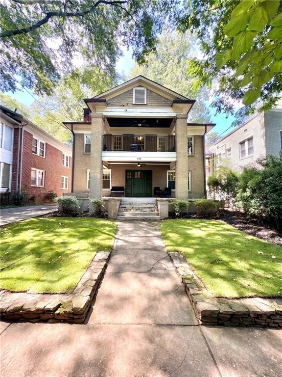 858 Charles Allen Dr NE