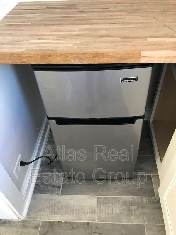 Building Photo - 5712 S Nevada St