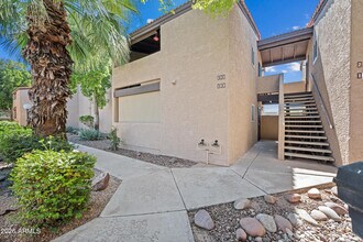 Building Photo - 5146 E Oak St