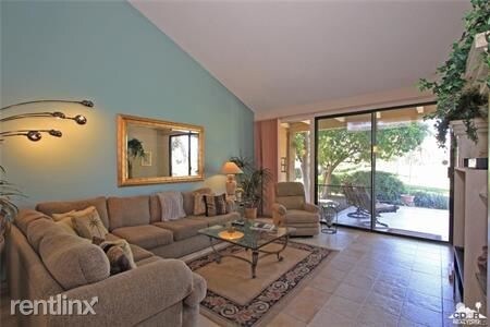 Building Photo - 2 br, 2 bath House - 128 Gran Via