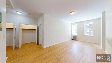 Building Photo - 52 W 56th St