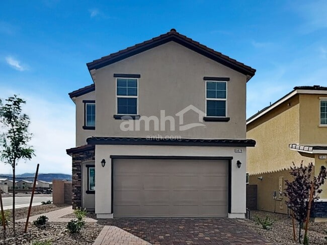 Building Photo - 5879 Vaes Dothrak St
