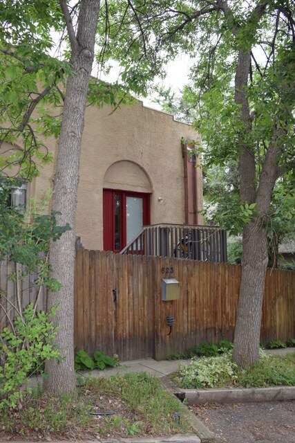 Primary Photo - 623 Cascade Ave