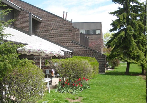 Primary Photo - Jane Townhouses