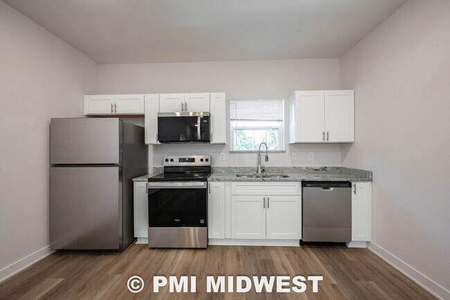 Foto del edificio - 1525 E Market St