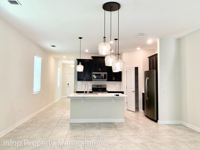 Building Photo - 4 br, 3.5 bath House - 15205 Book Club Road
