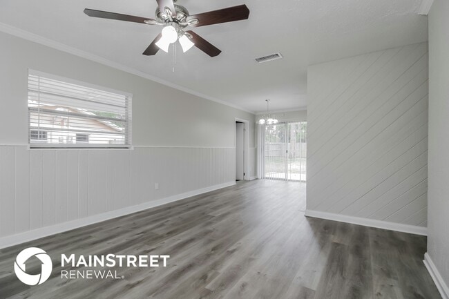 Building Photo - 548 Cambridge Cir