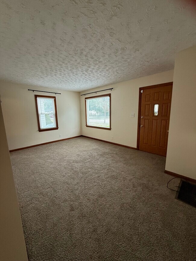 Foto del edificio - 788 E Archwood Ave