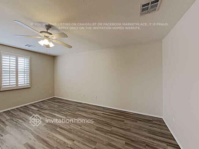 Foto del edificio - 15801 N 171st Dr