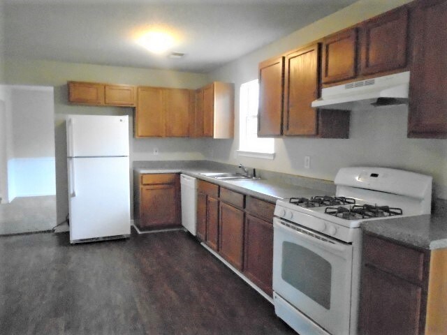 Building Photo - 126 Ashtonbrook Drive