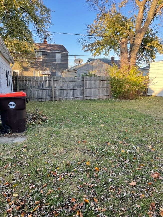 Foto del edificio - Charming, Centrally Located 2 Bed / 1.5 Bath