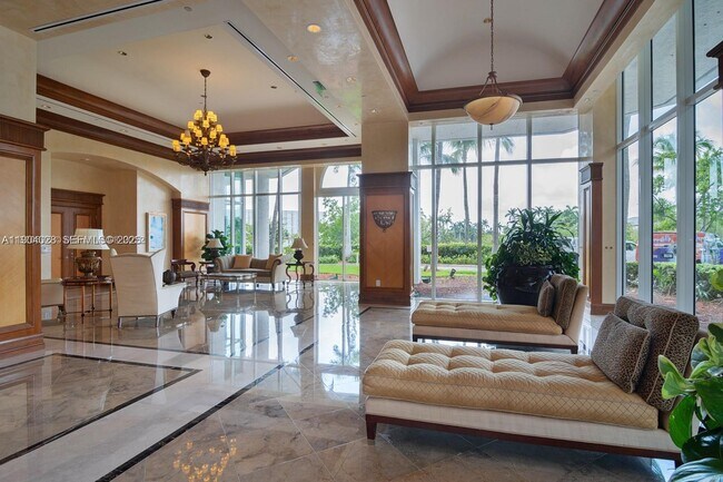 Foto del edificio - 16500 Collins Ave