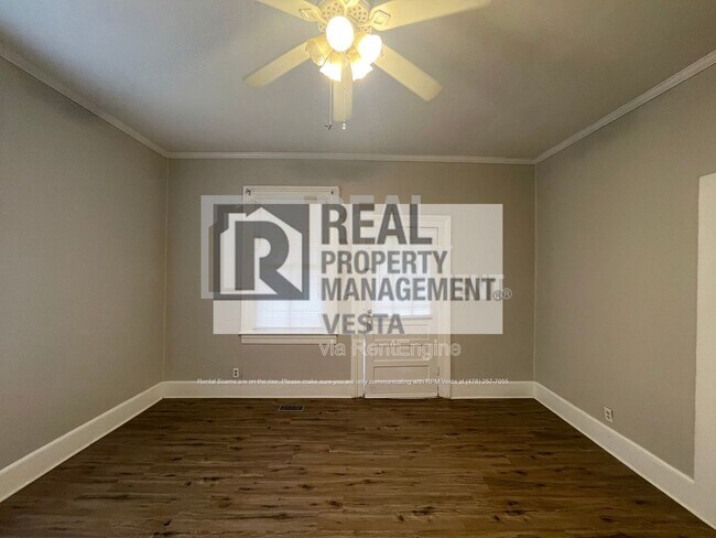 Foto del edificio - 110 W Ridge Cir