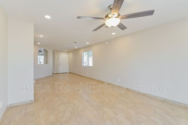 Foto del edificio - 1602 W Scots Pine St