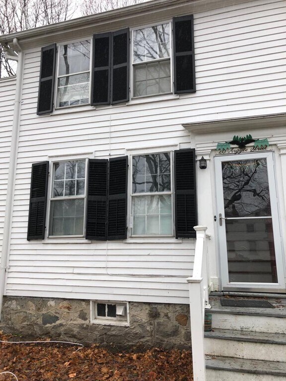 Primary Photo - 20 Argyle St