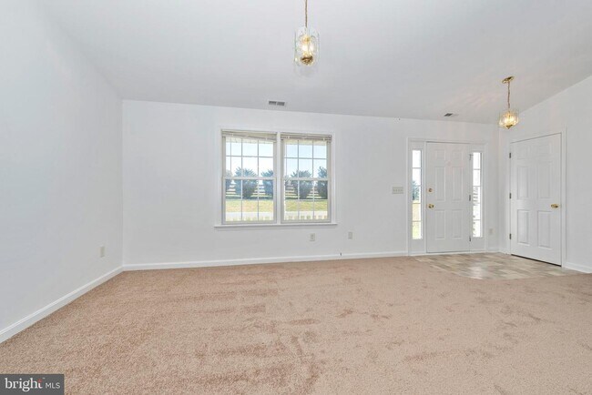 Foto del edificio - 8960 Albaugh Rd