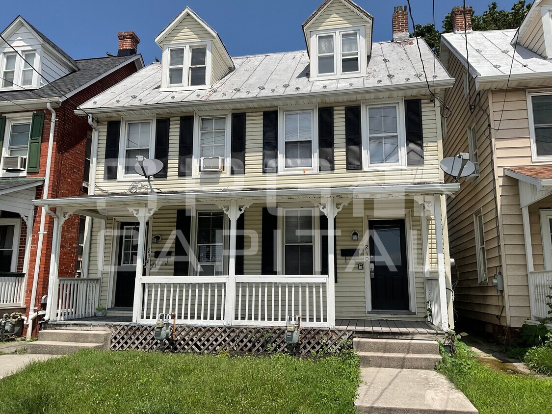 Foto principal - 238 E Middle St