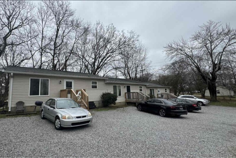 Foto principal - 1319 Givens Ln