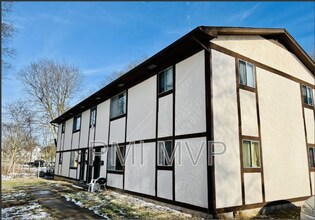 Building Photo - 828 Whitethorne Ave