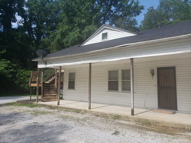 Building Photo - 1011 Blair St