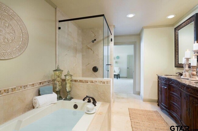 Foto del edificio - 2801 Wexford Dr