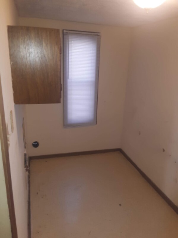 Foto del edificio - 311 N Phillips Ave