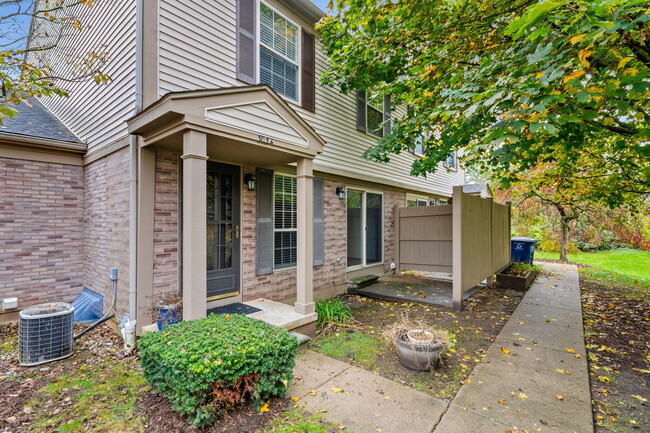 Building Photo - 3034 Forest Creek Ct