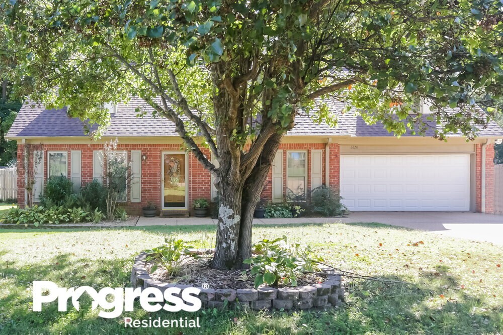 6620 Hickory Crest Dr, Walls, MS 38680 House for Rent in Walls, MS