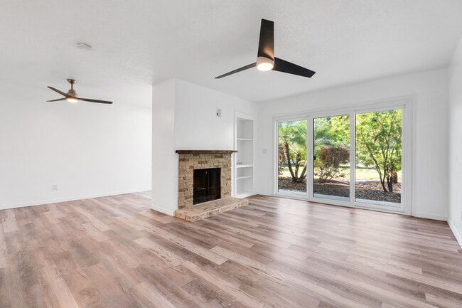 Living room with fire place - 1051 S Highland St