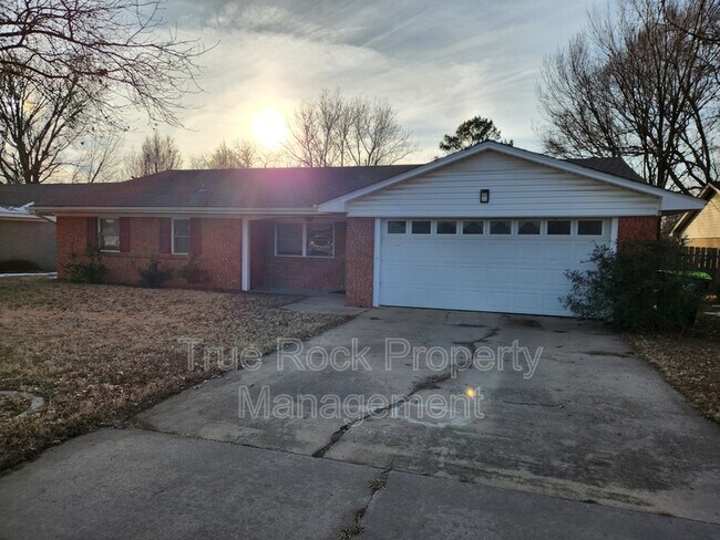 Rolling Meadows - 1300 Kerr Lab Rd Ada, OK 74820 | Apartments.com