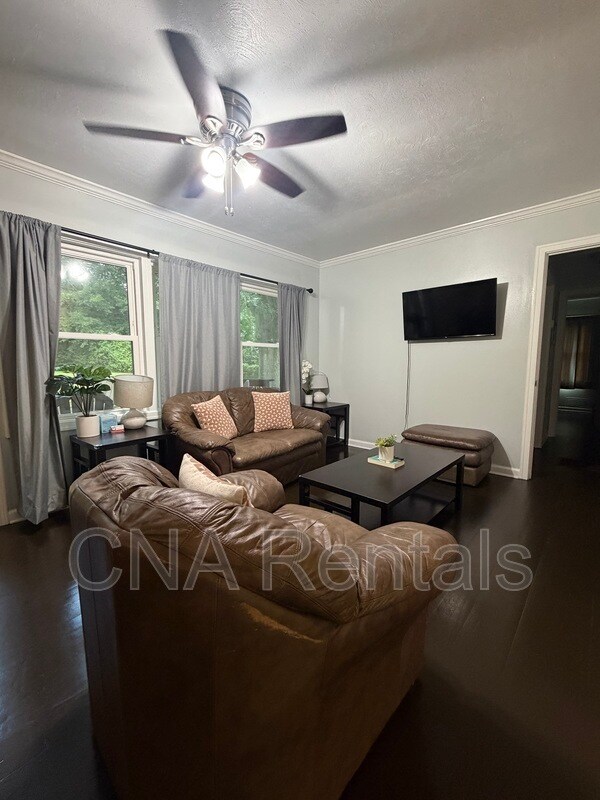 Foto del edificio - 2040 Panstone Ct SW