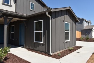 Building Photo - 4049 Cinnabar Ave