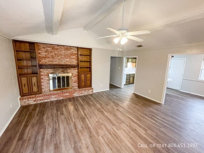 Building Photo - 4401 75th Dr