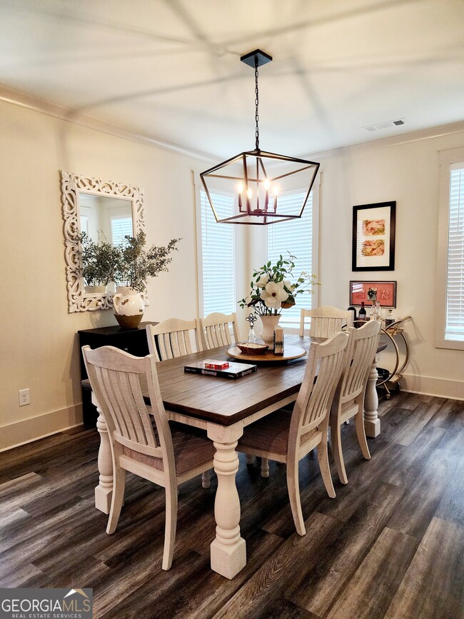 Foto del edificio - 1151 Hidden Hills Cir