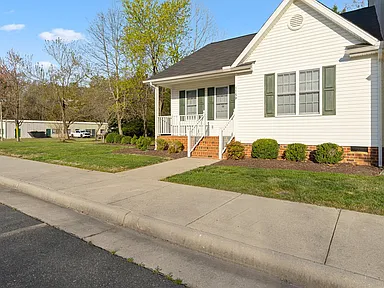 Building Photo - 1159 Settlers Landing Dr